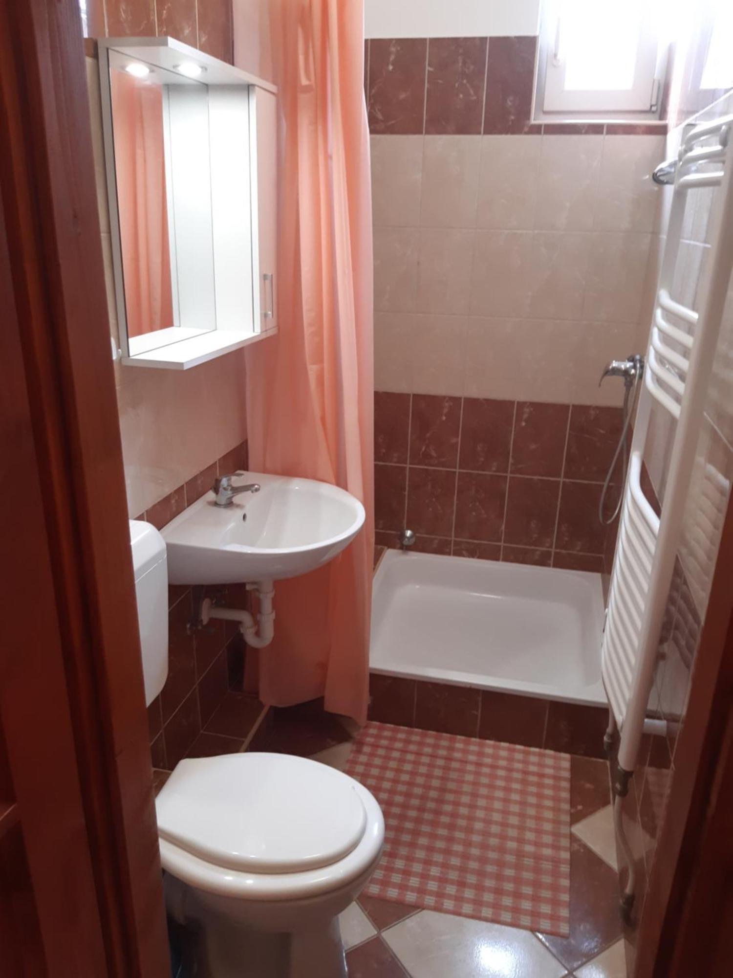 Sasfeszek Apartamento Hajdúszoboszló Exterior foto