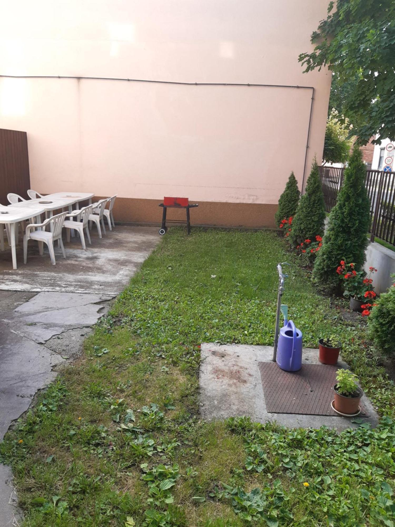 Sasfeszek Apartamento Hajdúszoboszló Exterior foto