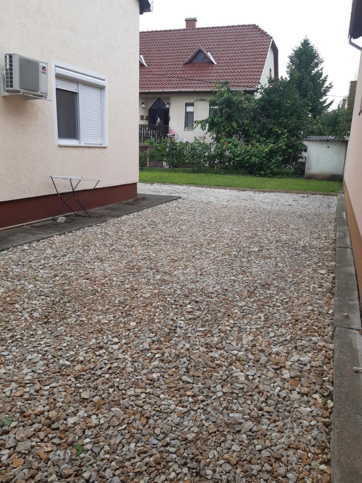 Sasfeszek Apartamento Hajdúszoboszló Exterior foto